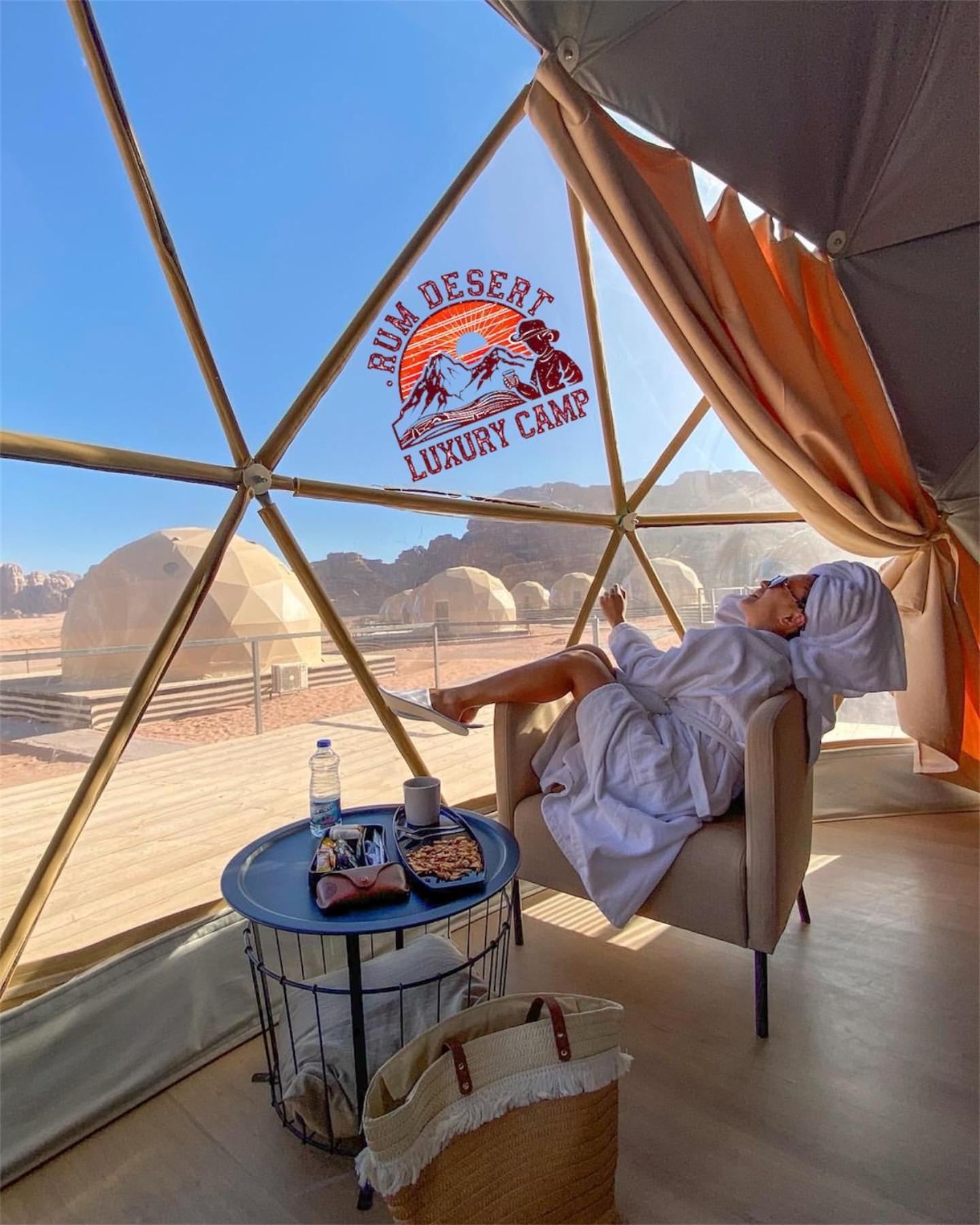 Rum Desert Luxury Camp & Bubble Room Wadi Rum Buitenkant foto